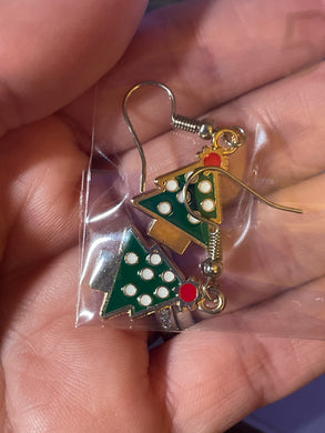 Christmas tree earrings